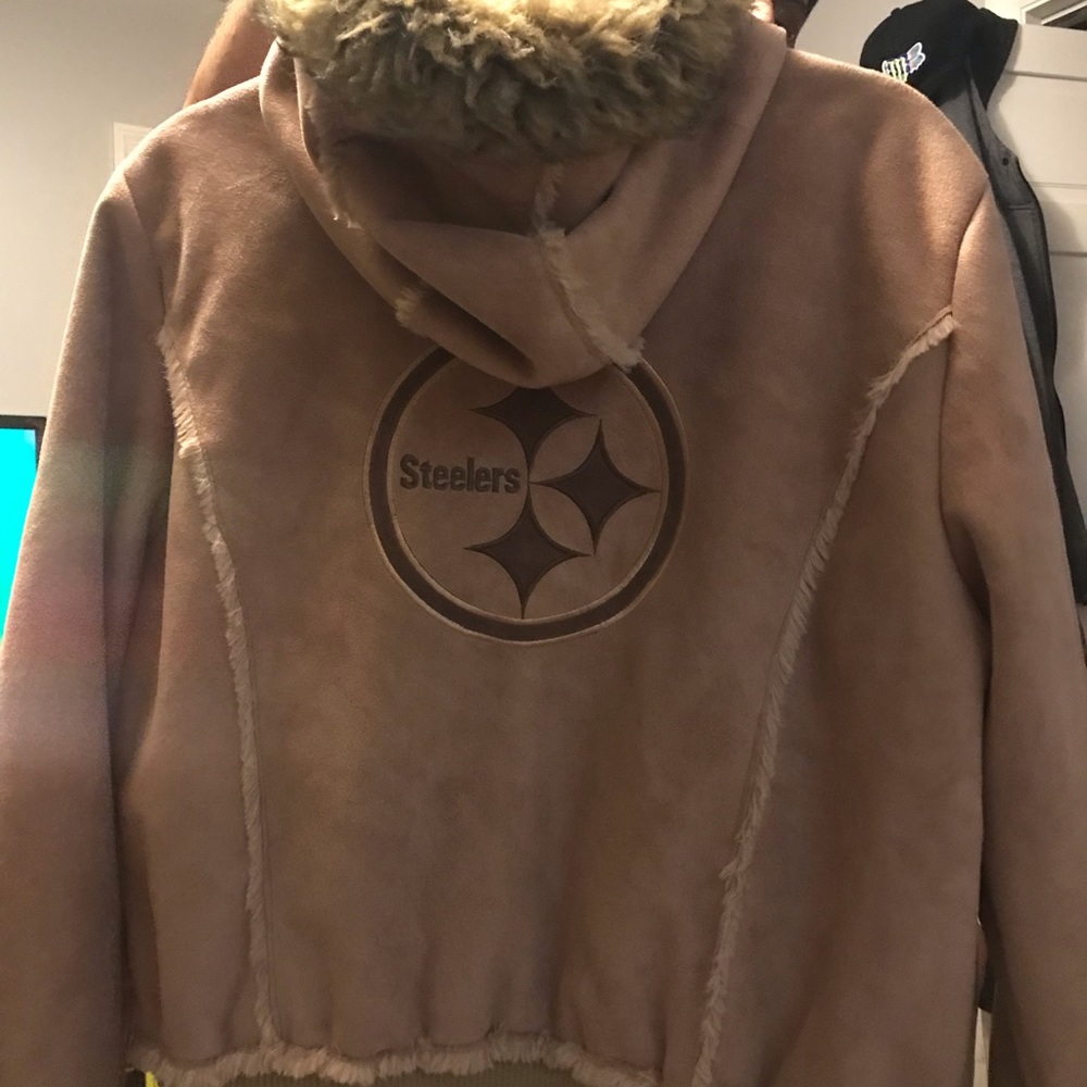 Steelers winter jacket - Picture 2 of 3